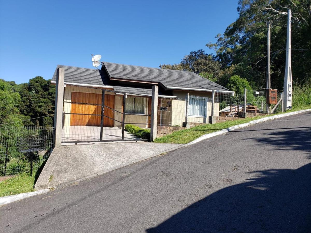 Linda Casa Proximo Ao Portico De Gramado Villa Luaran gambar